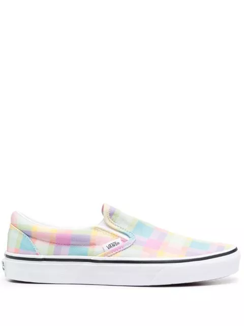 Vans Slip-On checkerboard-print sneakers   0120