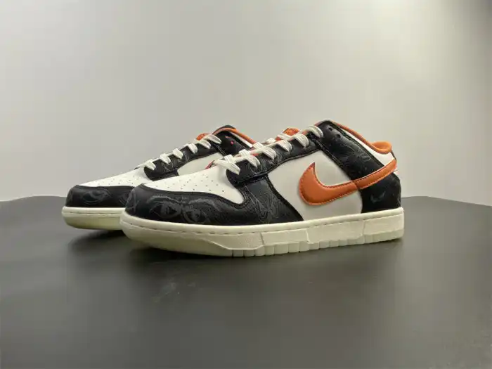 Nike Dunk Low PRM Halloween (2021) DD3357-100 0201