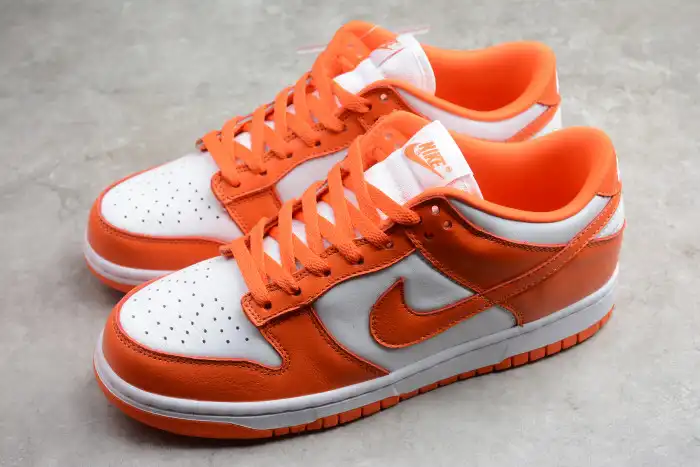 Bmlin Shoes Nike SB Dunk Low SP Syracuse CU1726-101 0201