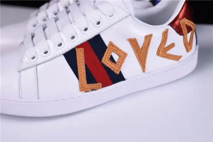 Bmlin GUCC ACE EMBROIDERED LOW-TOP SNEAKER WITH LOVED 497090 DOPE0 9095 0205