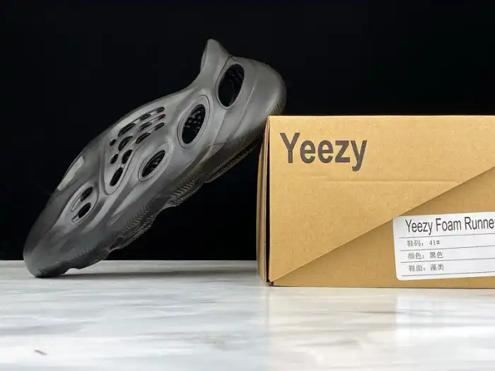 Bmlin Yeezy Foam Runner Slide 0203